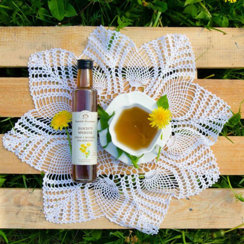 Syrop z mniszka -Złocisty Mniszek OGRÓDEK DZIADUNIA 315g Syrop z mniszka -Złocisty Mniszek OGRÓDEK DZIADUNIA 315g