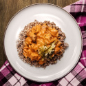 WIEPRZOWINA À LA STROGANOV Z PĘCZAKIEM 400g