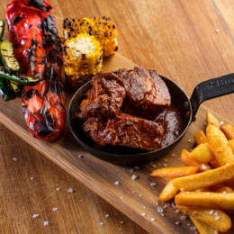 ŻEBERKA W SOSIE BBQ Z CHILI 270g